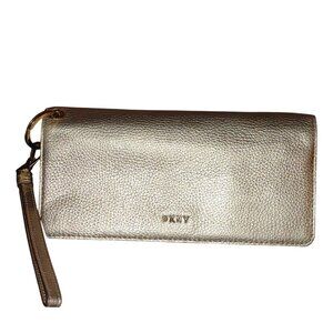DKNY Metallic Gold Leather Wristlet Clutch Wallet Detachable Strap Travel Small